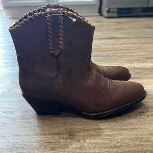 Shyanne Brown Leather Boots